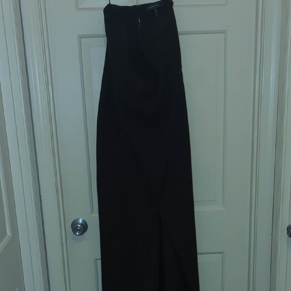 BCBGMaxAzria Elegant Black Gown - Picture 4 of 5